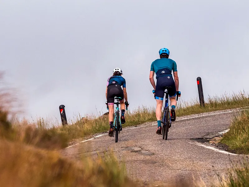 Endura Coolmax Stripe Twin Pack Socks in Red-1